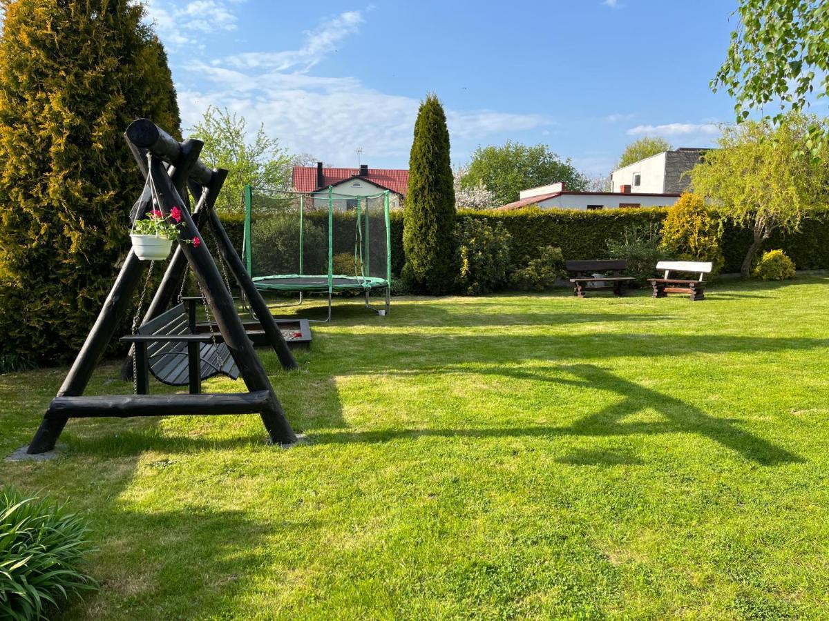 Drewniane Domki Pod Brzozami Karwia Exteriör bild